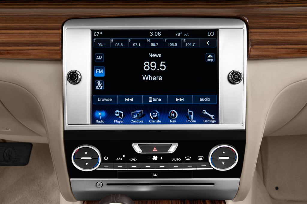 Maserati Quattroporte (Baujahr 2015) S Q4 V6 Awd 4 Türen Radio und Infotainmentsystem