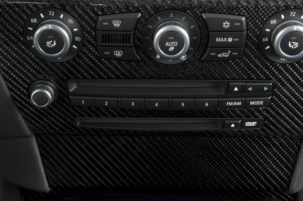 BMW M6 (Baujahr 2010) M6 2 Türen Radio und Infotainmentsystem