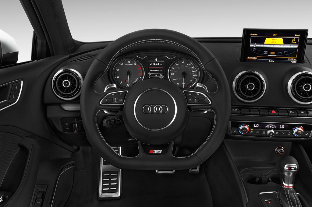 Audi S3 (Baujahr 2015) 2.0 Tfsi Quattro 4 Türen Lenkrad
