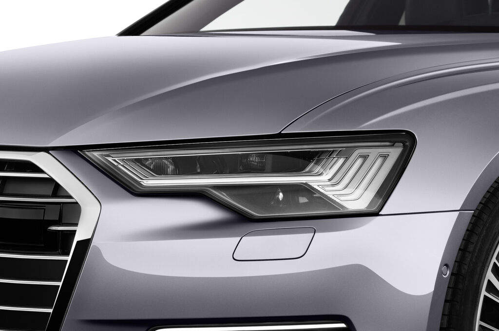 Audi A6 (Baujahr 2019) Design 4 Türen Scheinwerfer