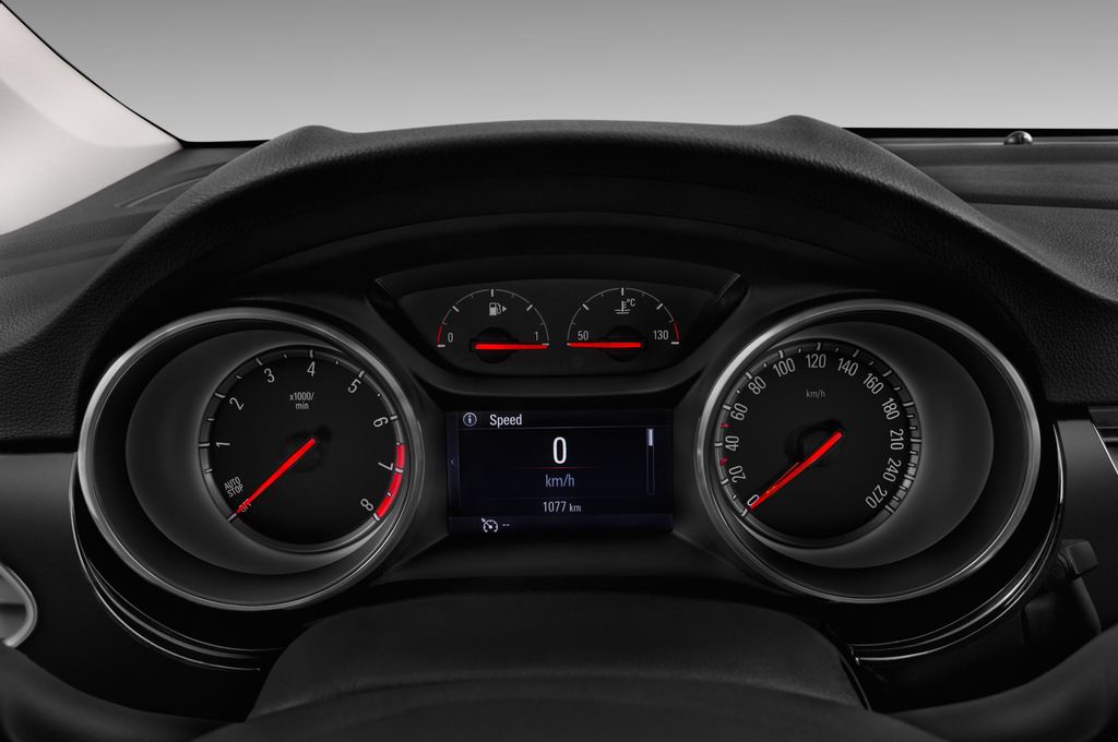 Opel Astra (Baujahr 2016) Innovation 5 Türen Tacho und Fahrerinstrumente