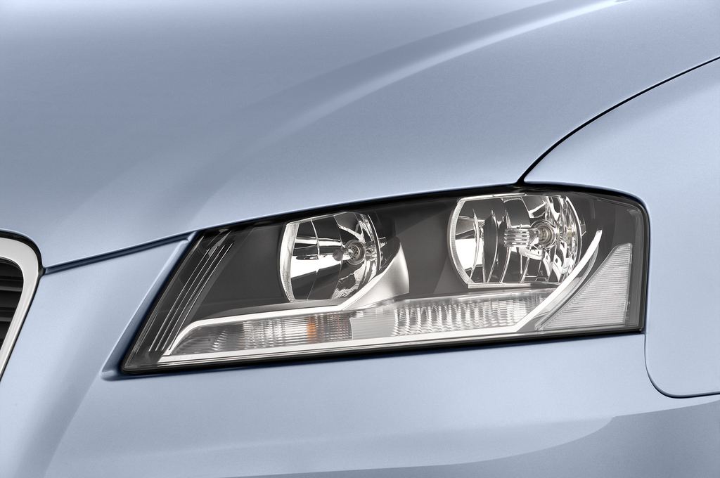 Audi A3 (Baujahr 2011) - 3 Türen Scheinwerfer
