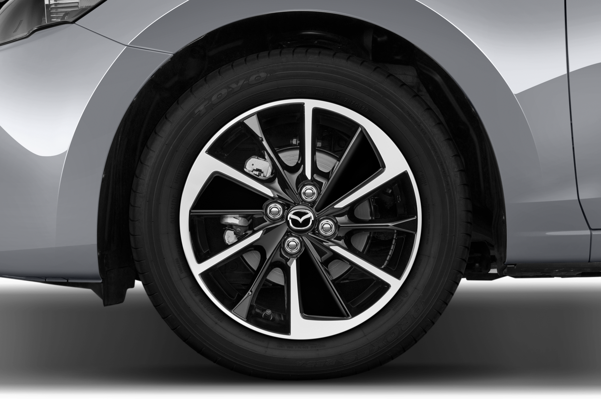 Mazda Mazda2 (Baujahr 2023) Homura Aka 5 Türen Reifen und Felge
