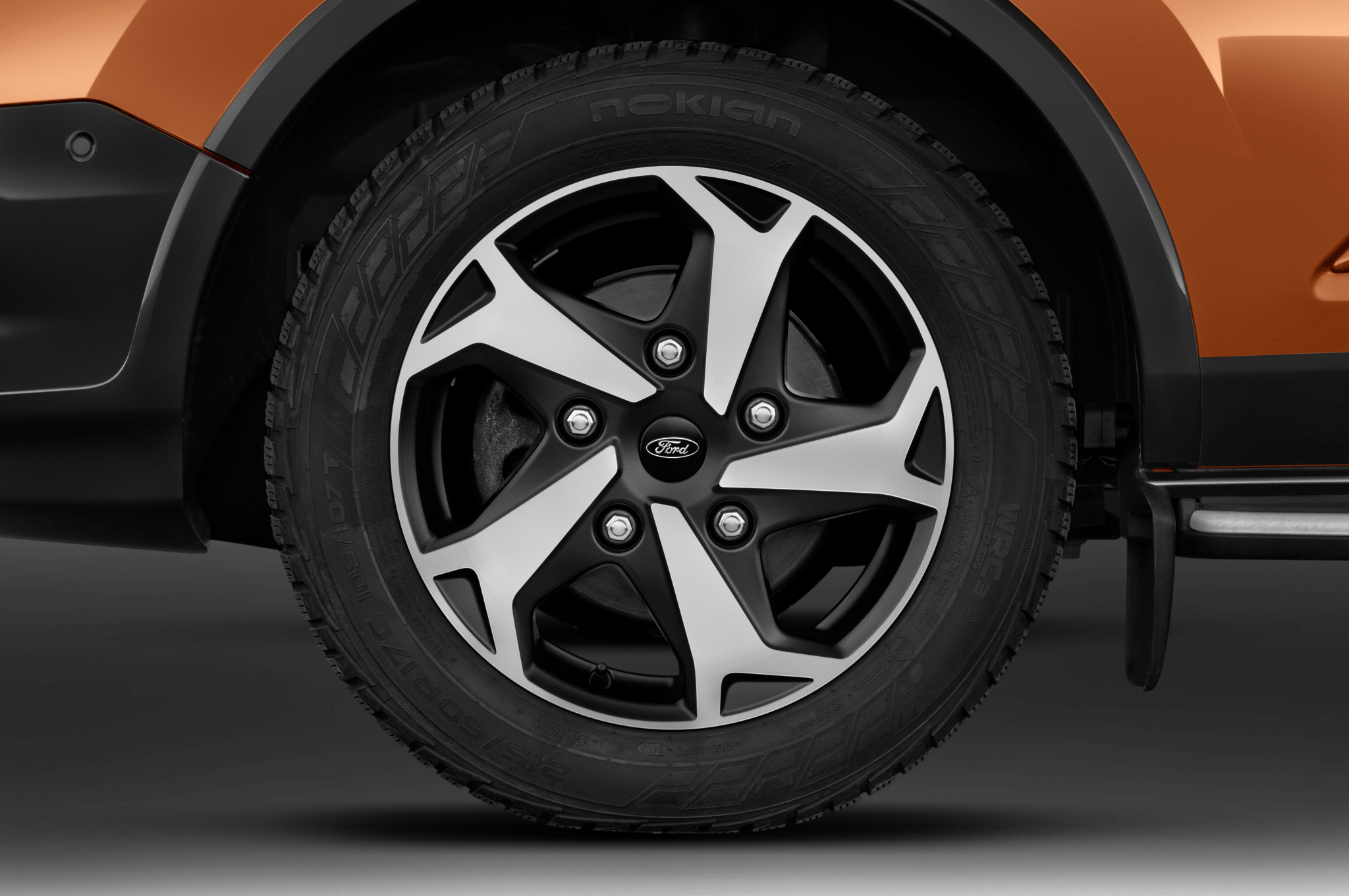 Ford Tourneo Custom (Baujahr 2021) Active 5 Türen Reifen und Felge