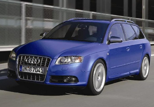 Audi A4 Avant (2004–2008)