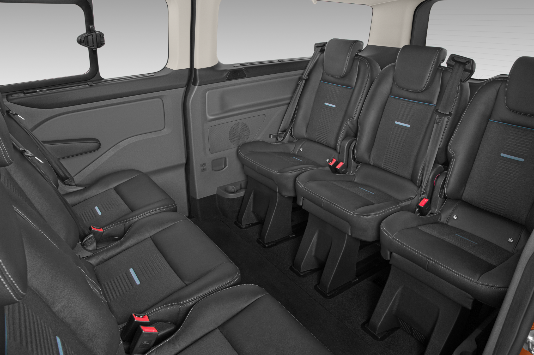 Ford Tourneo Custom (Baujahr 2021) Active 5 Türen Rücksitze