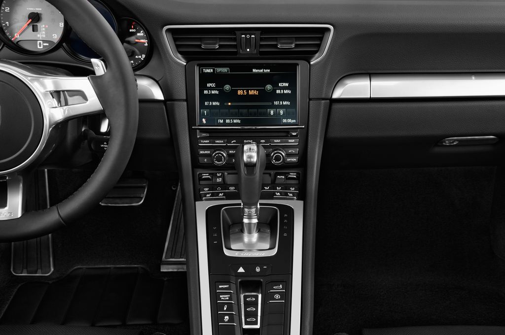 Porsche 911 (Baujahr 2012) Carrera S 2 Türen Mittelkonsole