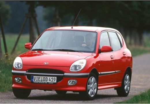 Daihatsu Sirion Schrägheck (1998–2004)