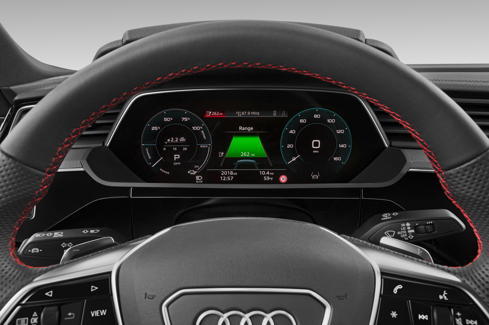 Audi Q8 e-tron Sportback (Baujahr 2023) Advanced 5 Türen Tacho und Fahrerinstrumente