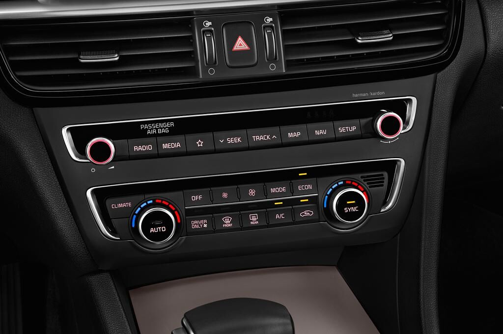 KIA Optima SW PHEV (Baujahr 2019) - 5 Türen Temperatur und Klimaanlage