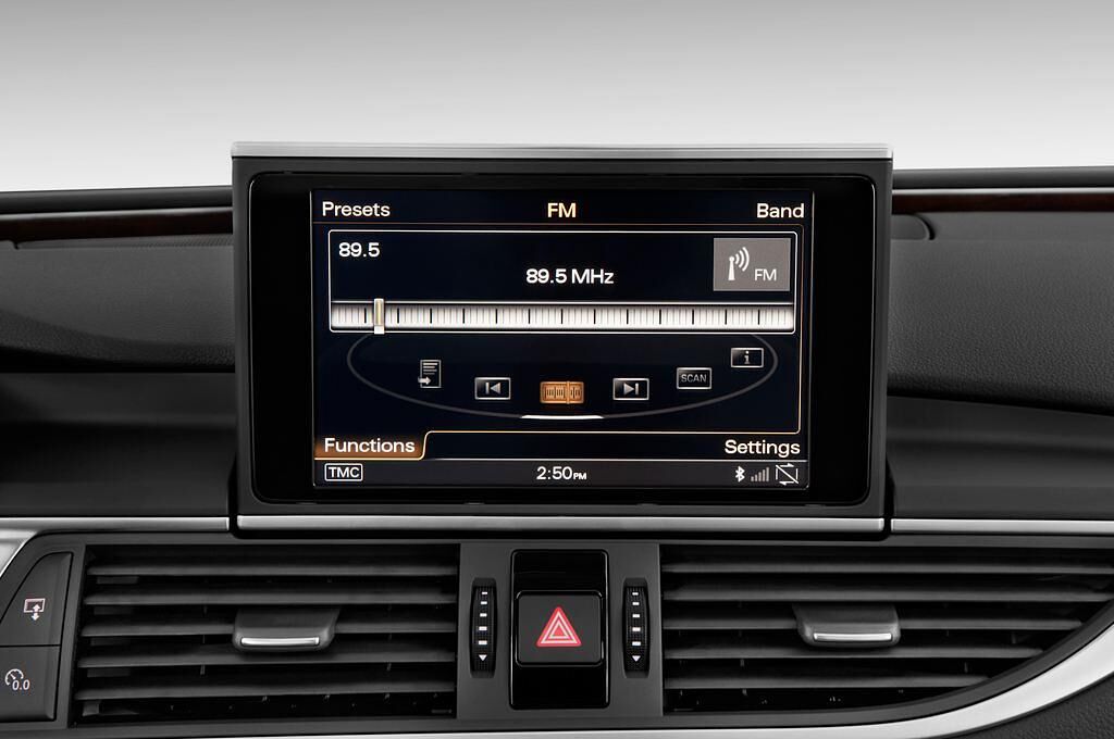 Audi A7 (Baujahr 2012) 3.0 TFSI Quattro 5 Türen Radio und Infotainmentsystem