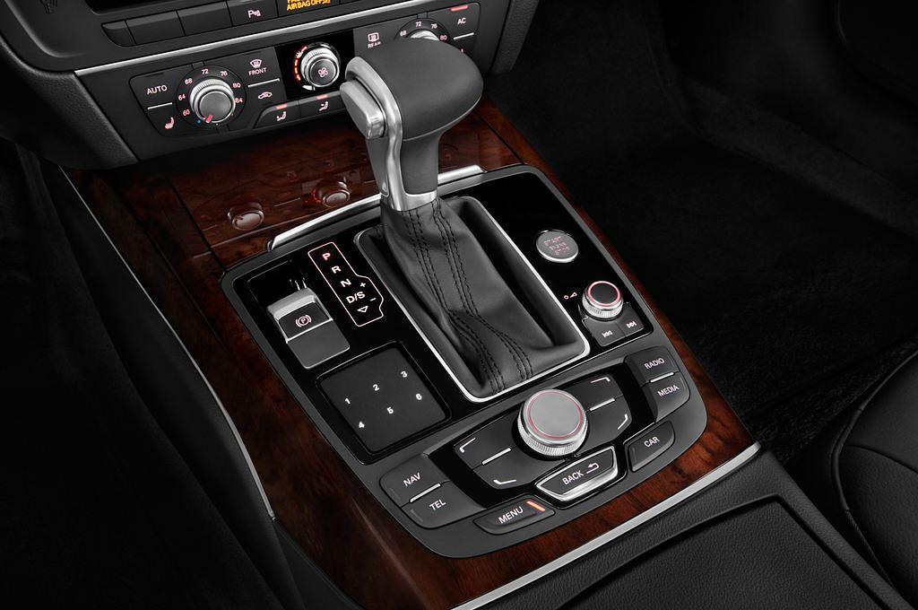 Audi A7 (Baujahr 2012) 3.0 TFSI Quattro 5 Türen Schalthebel