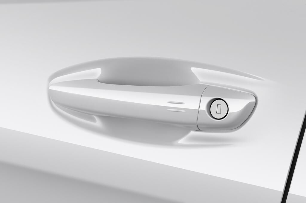 Peugeot 508 (Baujahr 2019) First Edition 5 Türen Türgriff