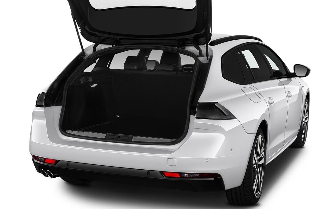 Peugeot 508 (Baujahr 2019) First Edition 5 Türen Kofferraum