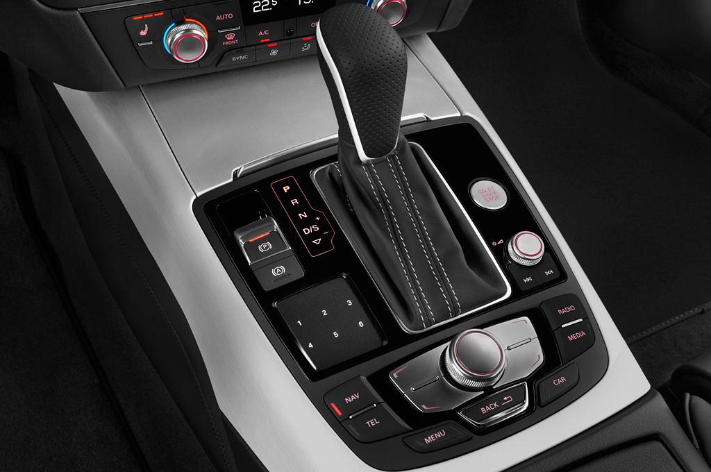 Audi A7 (Baujahr 2016) - 5 Türen Schalthebel