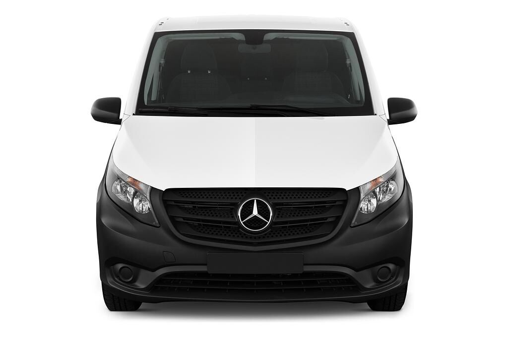 Mercedes Vito (Baujahr 2019) - 4 Türen Frontansicht