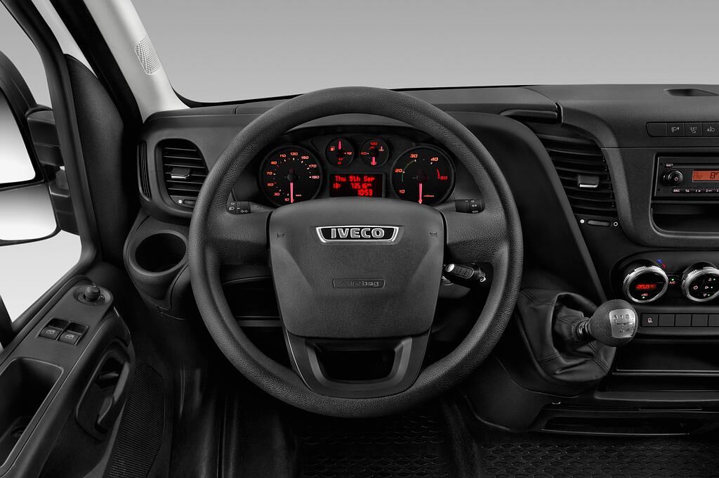 Iveco Daily (Baujahr 2018) - 4 Türen Lenkrad