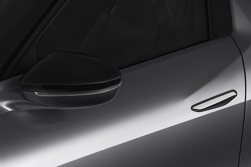 DS DS 3 Crossback (Baujahr 2019) Performance Line 5 Türen Außenspiegel