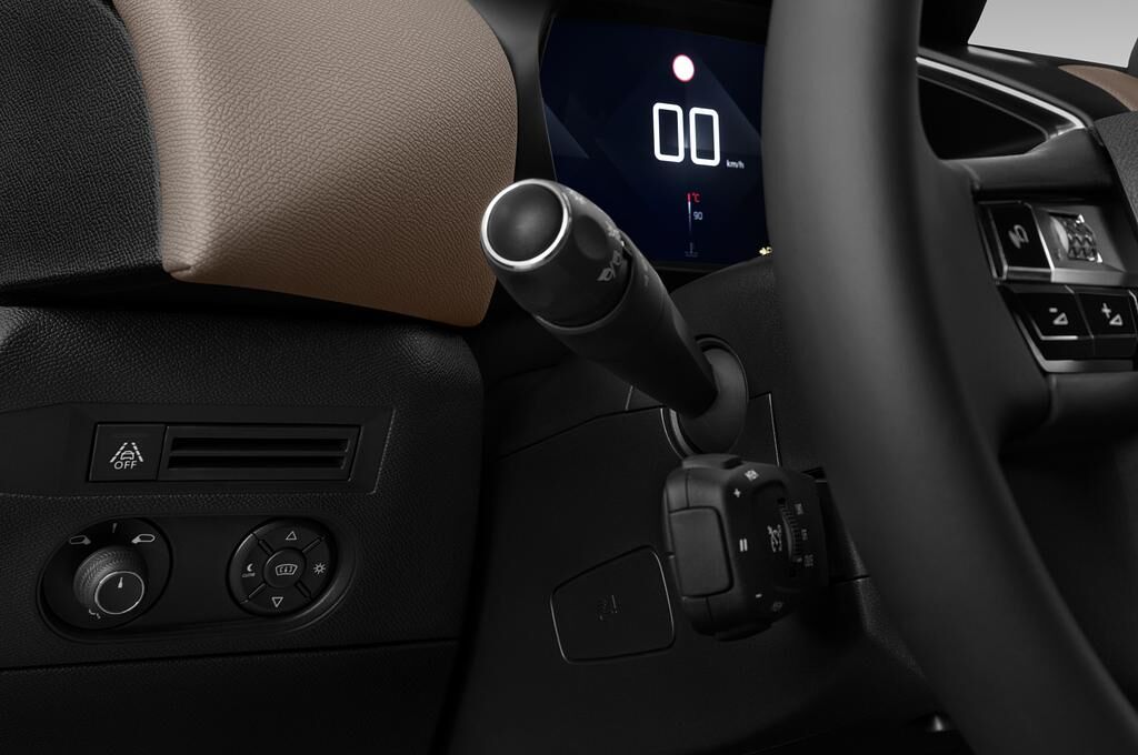 DS DS 3 Crossback (Baujahr 2019) Performance Line 5 Türen Lüftung
