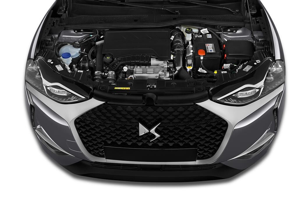 DS DS 3 Crossback (Baujahr 2019) Performance Line 5 Türen Motor