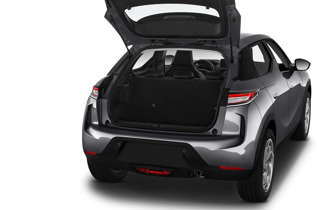 DS DS 3 Crossback (Baujahr 2019) Performance Line 5 Türen Kofferraum