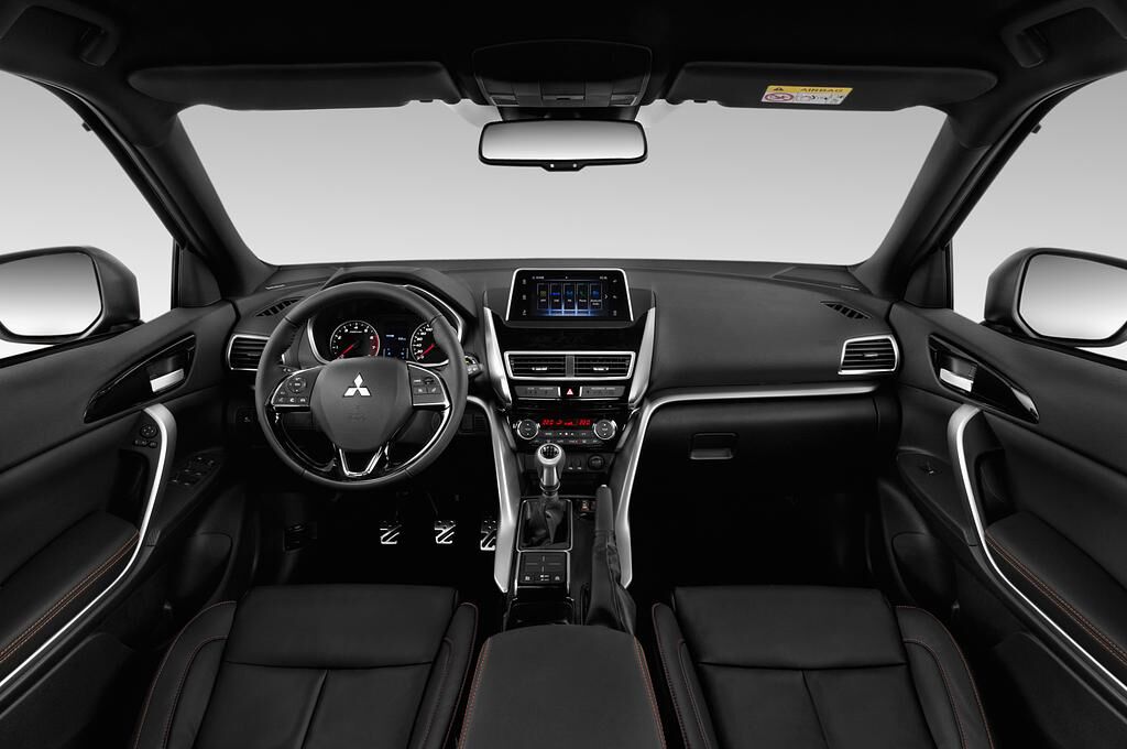Mitsubishi Eclipse Cross (Baujahr 2020) Diamant+ 5 Türen Cockpit und Innenraum