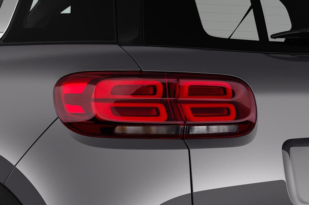Citroen C5 Aircross (Baujahr 2019) Shine 5 Türen Rücklicht