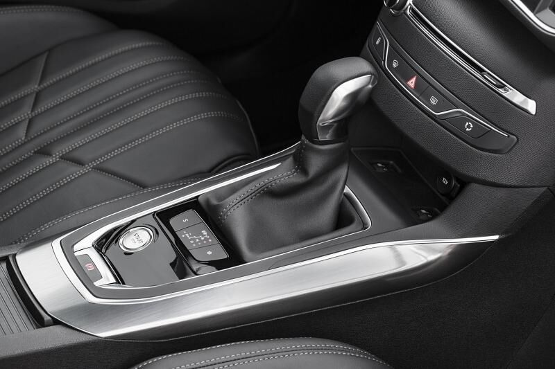 Peugeot 308 SW 1.2 e-THP - auf Wunsch auch mit Sechsstufenautomatik