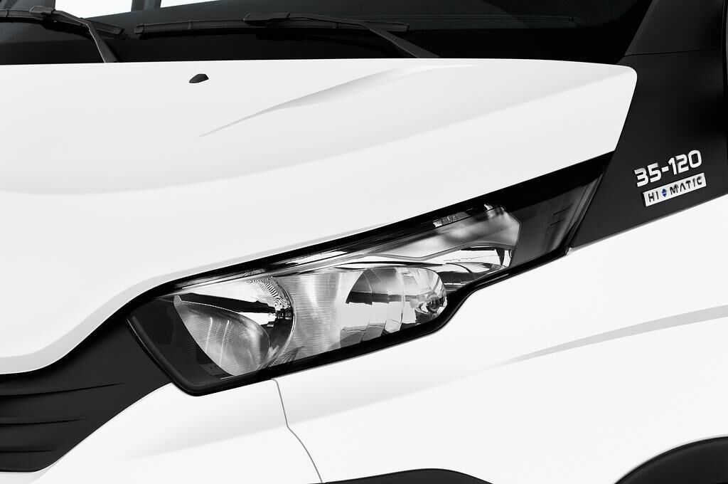 Iveco Daily (Baujahr 2018) S 4 Türen Scheinwerfer