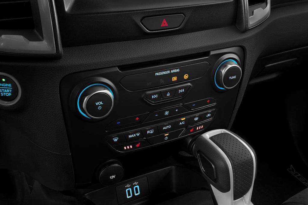 Ford Ranger Raptor (Baujahr 2019) - 4 Türen Temperatur und Klimaanlage