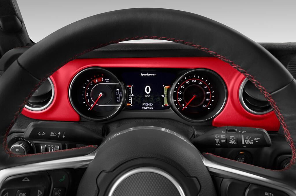 Jeep Wrangler (Baujahr 2019) Rubicon 5 Türen Tacho und Fahrerinstrumente