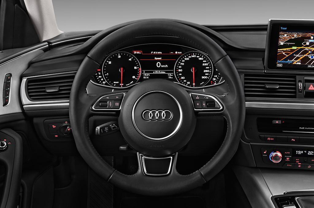 Audi A6 (Baujahr 2016) - 4 Türen Lenkrad