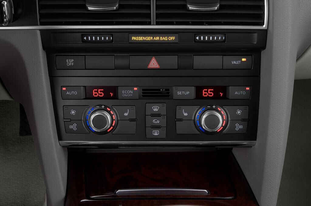Audi A6 (Baujahr 2010) - 5 Türen Temperatur und Klimaanlage