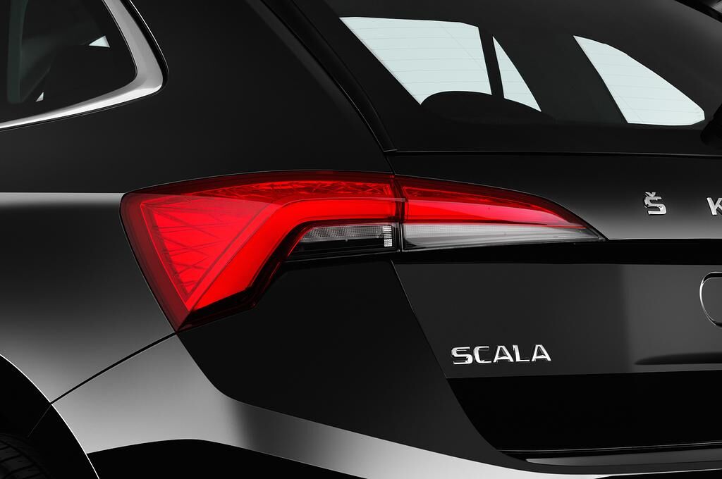 Skoda Scala (Baujahr 2019) Ambition 5 Türen Rücklicht