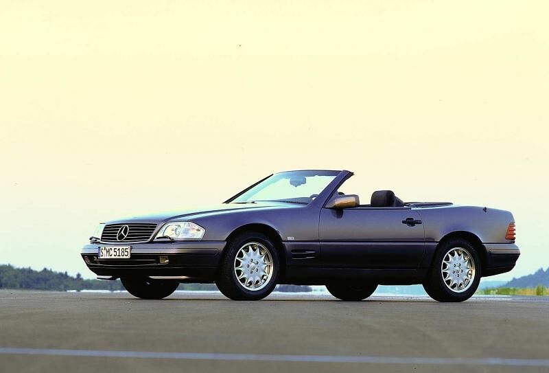 Die Mercedes-SL Baureihe R129 wird 25 Jahre alt.