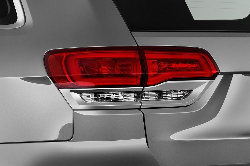 Jeep Grand Cherokee (Baujahr 2019) Limited 5 Türen Rücklicht