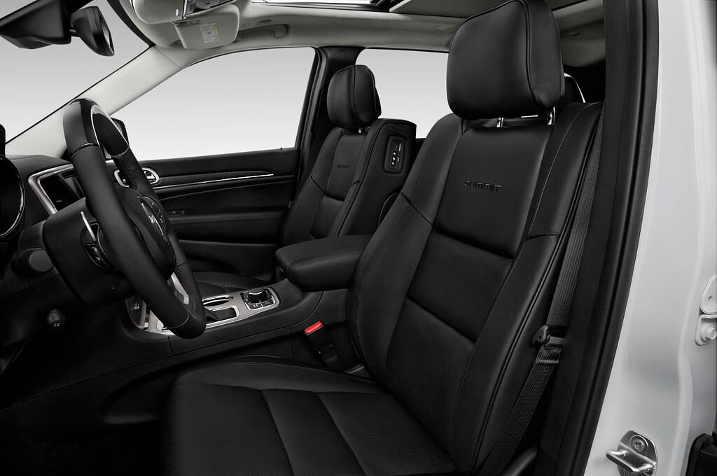 Jeep Grand Cherokee (Baujahr 2018) Summit 5 Türen Vordersitze
