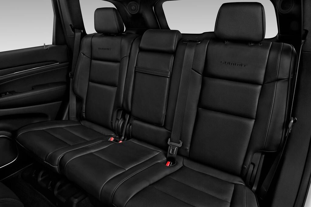 Jeep Grand Cherokee (Baujahr 2018) Summit 5 Türen Rücksitze