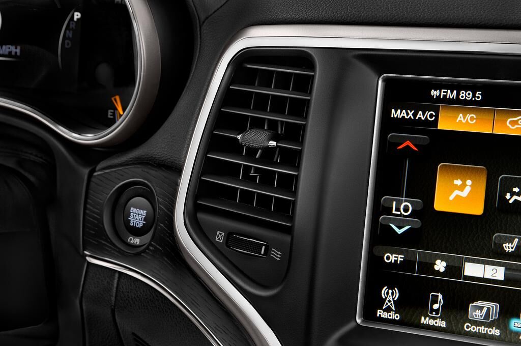 Jeep Grand Cherokee (Baujahr 2018) Summit 5 Türen Lüftung