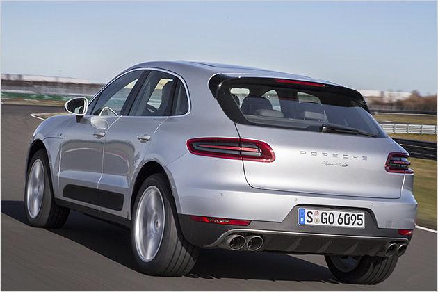 Ein Hingucker ist die Heckpartie mit schmalen Rückleuchten