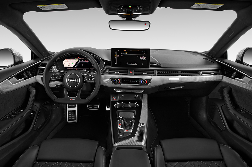Audi S5 Sportback (Baujahr 2021) - 5 Türen Cockpit und Innenraum