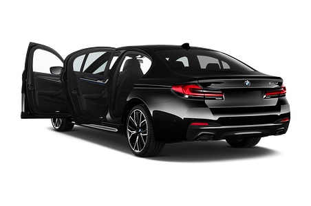 BMW 5 Series (Baujahr 2021) M Sport Edition 4 Türen Tür geöffnet