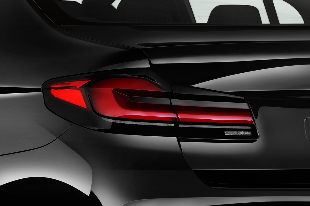 BMW 5 Series (Baujahr 2021) Luxury Line 4 Türen Rücklicht