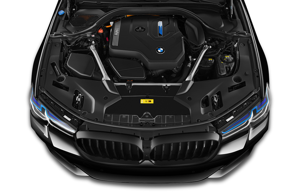 BMW 5 Series Plug-in-Hybrid (Baujahr 2020) M Sport Edition 4 Türen Motor