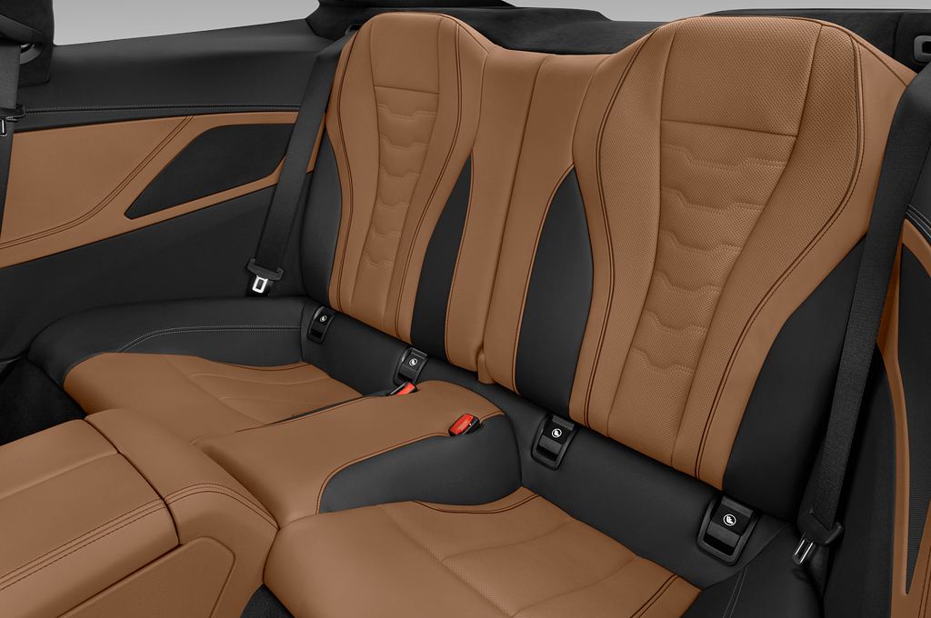 BMW 8 Series (Baujahr 2023) M840i 2 Türen Rücksitze