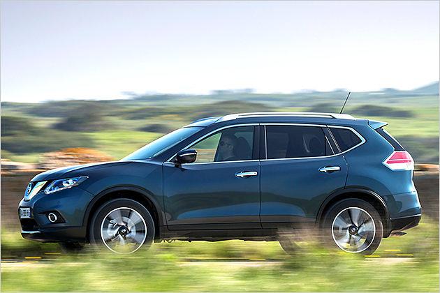 Der X-Trail ist mit 4,64 Meter etwas länger als die Hauptkonkurrenten Toyota RAV4 und Honda CR-V