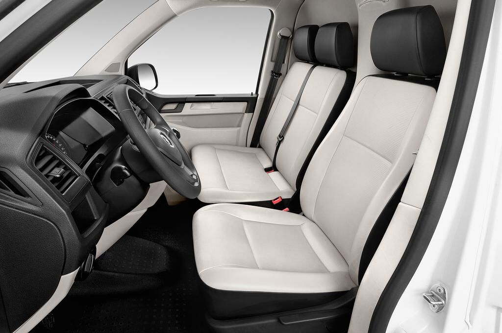 Volkswagen Transporter (Baujahr 2018) - 4 Türen Vordersitze