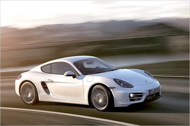 Der Cayman wartet in seiner Basisausführung mit 275 PS auf