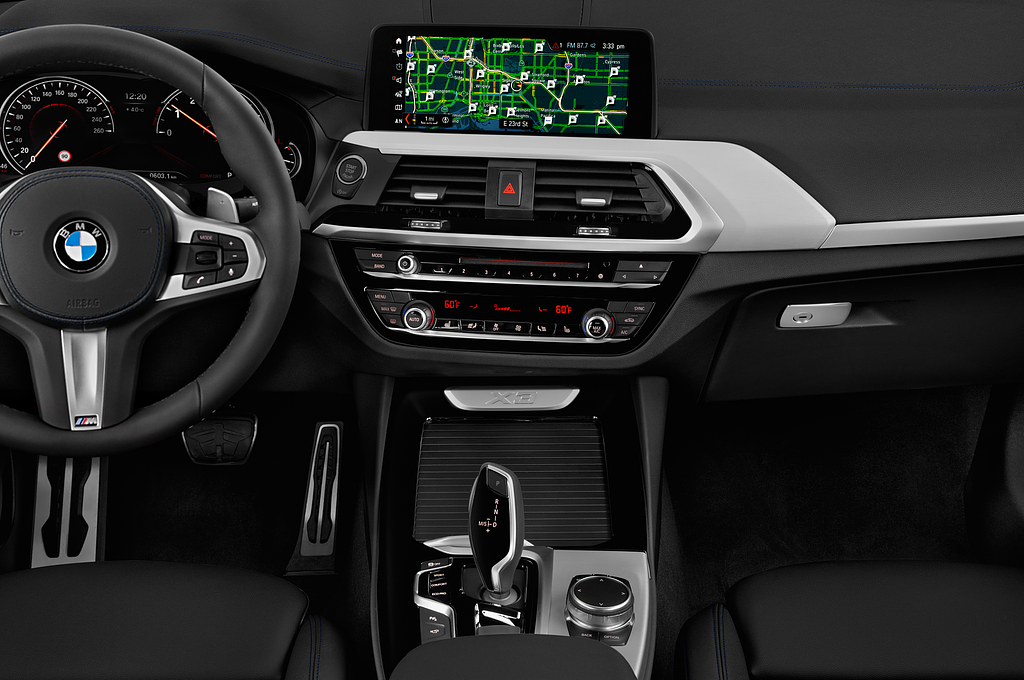 BMW X3 (Baujahr 2022) M Sport 5 Türen Mittelkonsole