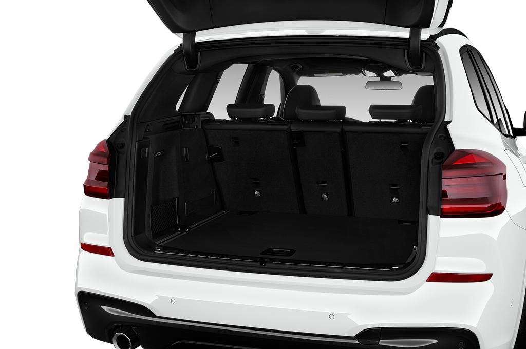 BMW X3 (Baujahr 2022) M Sport 5 Türen Kofferraum